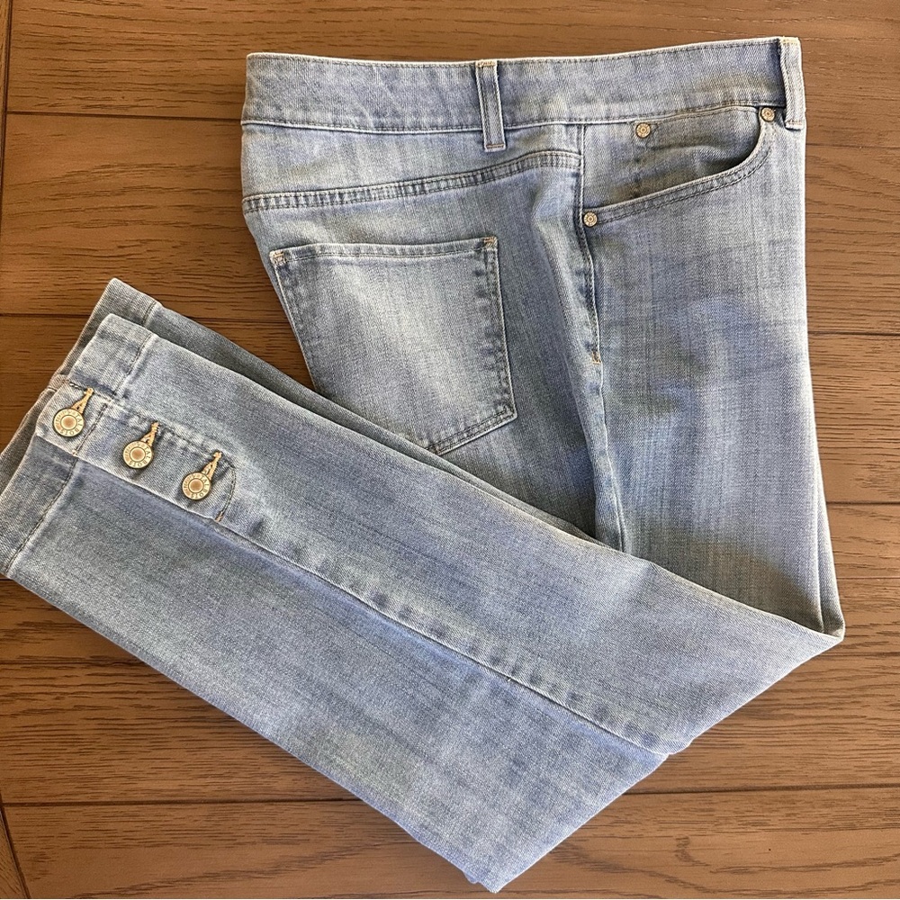 Talbots Light Blue Denim with Button Accent Size 8